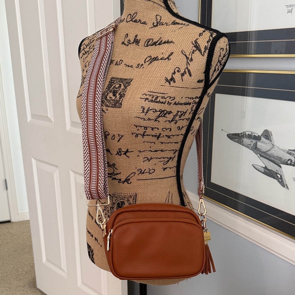 Chic Brown Crossbody Bag with Patterned Strap